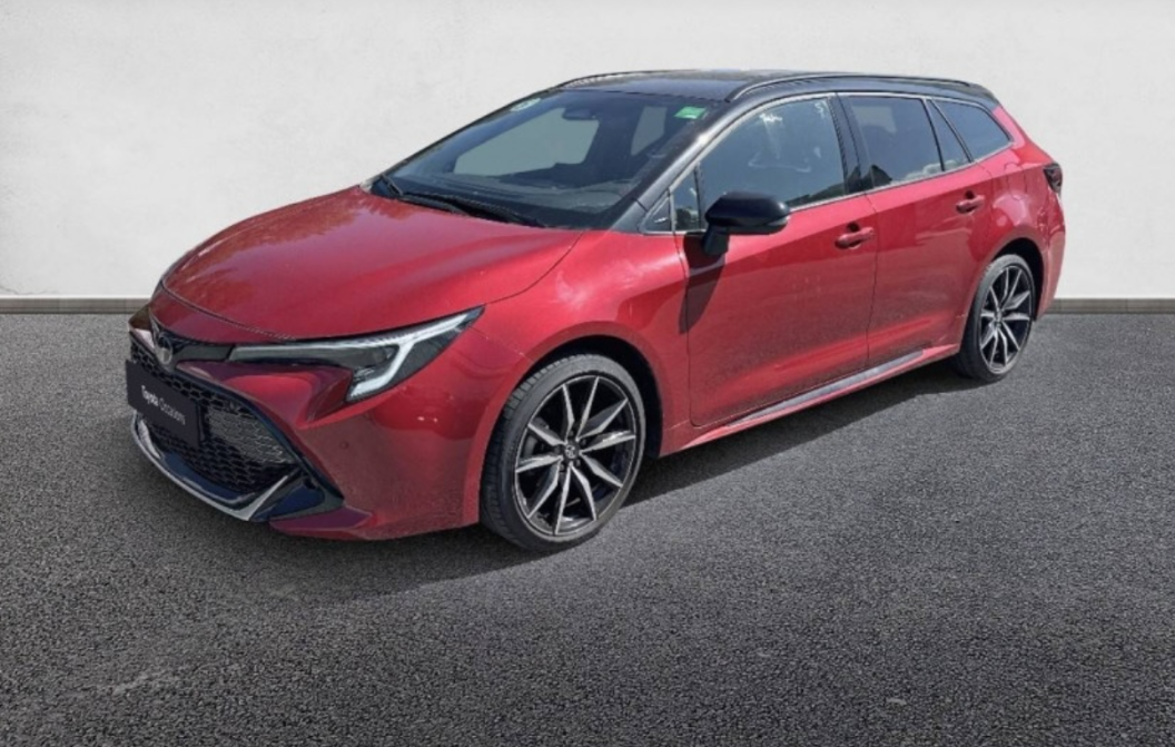 Voiture d'occasion Toyota Corolla Hybride Jean Lain Occasions rouge